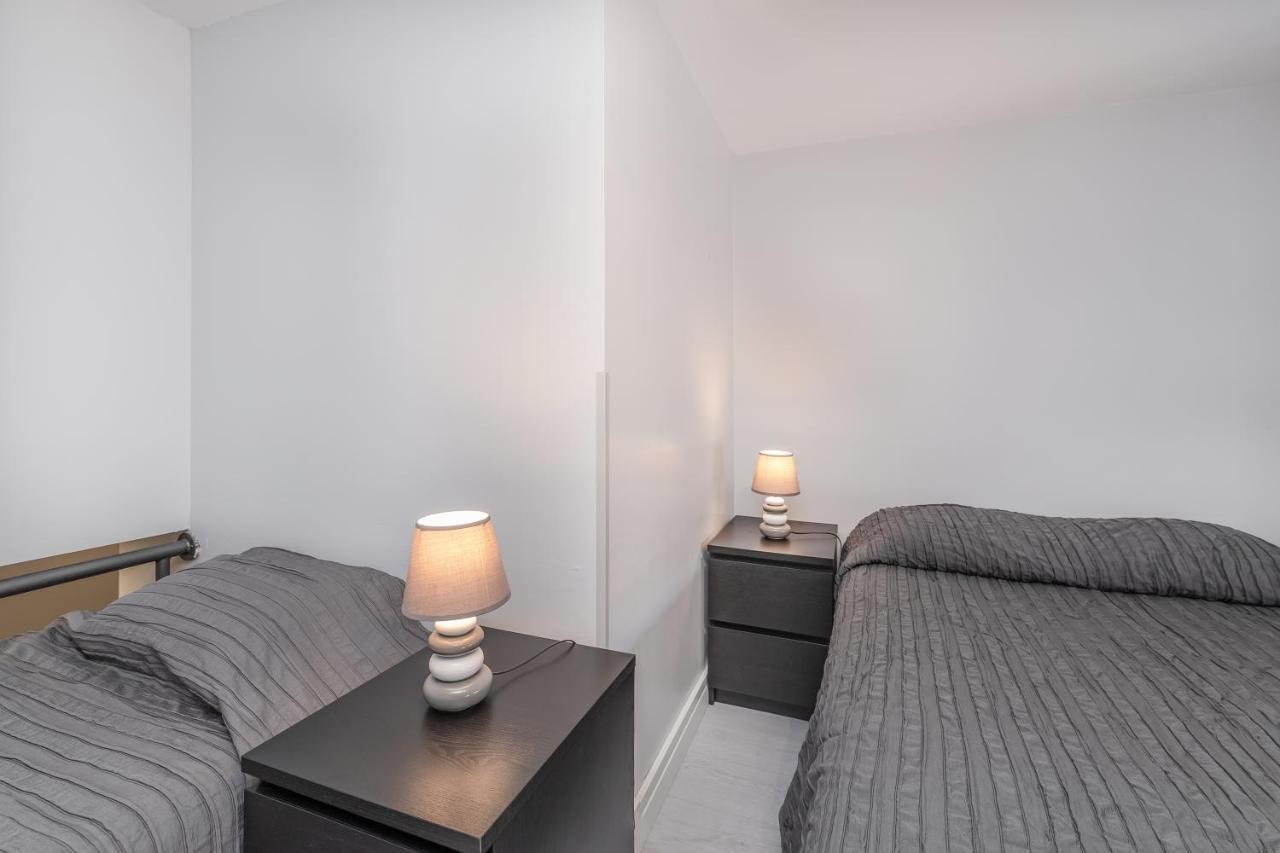 Apartamentos Lux Dinastia リスボン エクステリア 写真