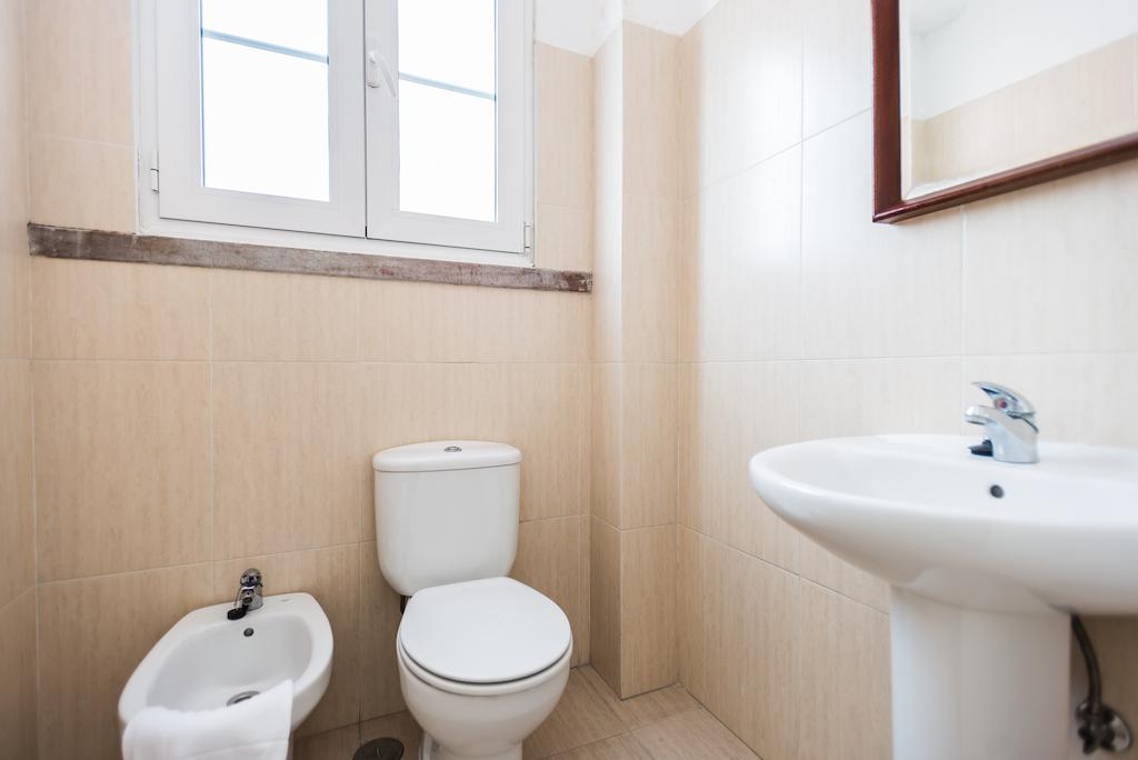 Apartamentos Lux Dinastia リスボン 部屋 写真