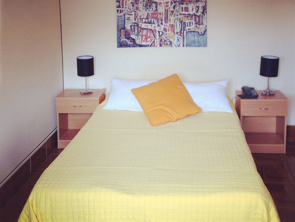 Apartamentos Lux Dinastia リスボン エクステリア 写真